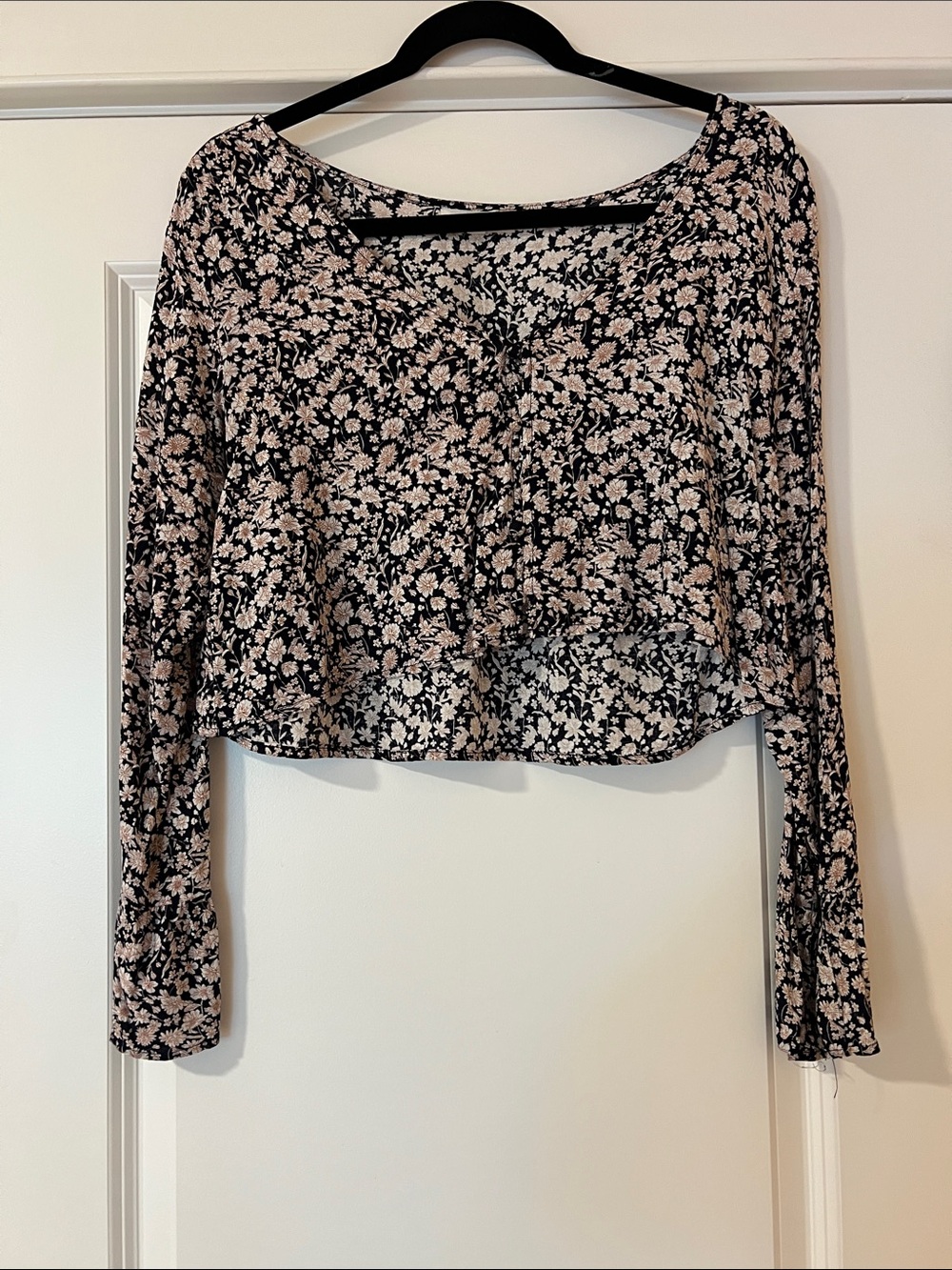 Honey Punch Floral Cropped Top